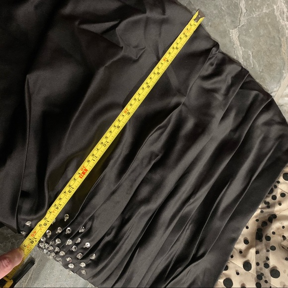 Beautiful custom fitted dress— one of a kind - Picture 13 of 15